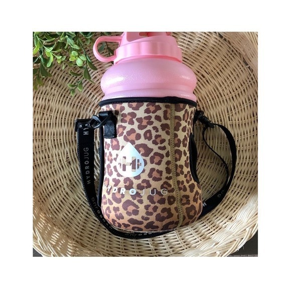 HydroJug Accessories - HYDROJUG Pink Half Gallon‎ 73oz Water Bottle With Animal Print Sleeve And Strap